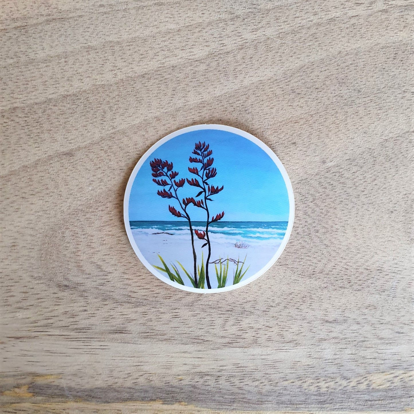 Round Landscape sticker - Harakeke at the beach